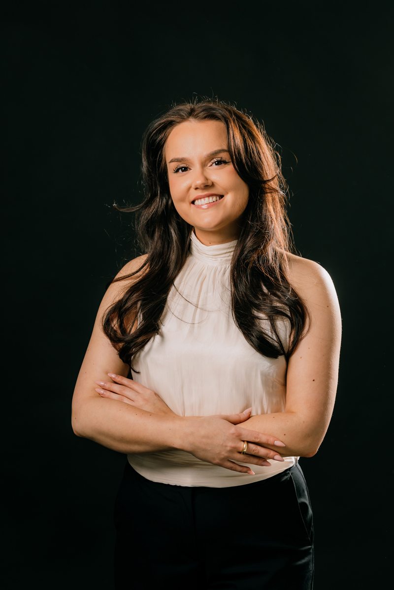 Cia - rakennekynnet ja microblading.